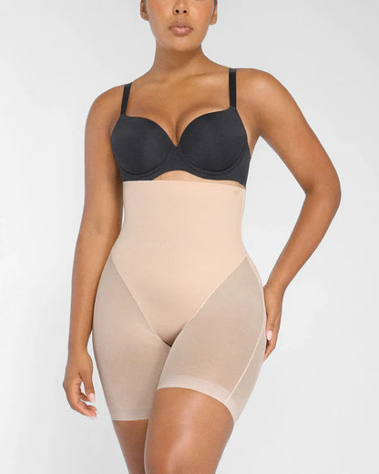 Short mi-cuisse taille haute MeshSmooth™